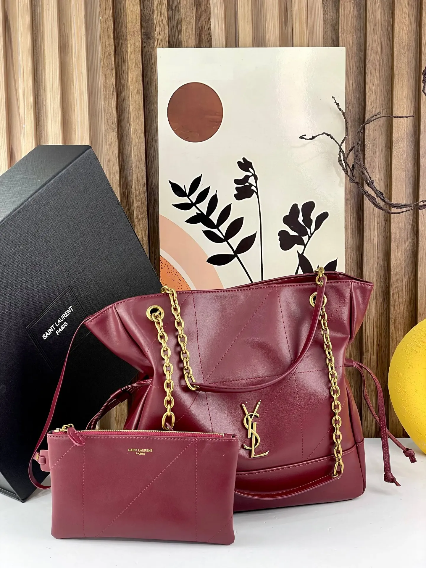 YSL Noir Élégance Quilted Chain Tote Bag